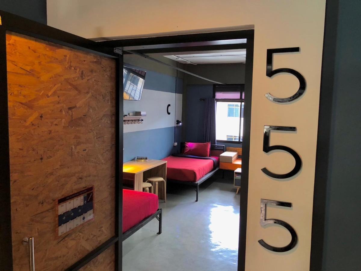 Amity Poshtel Hostel Krabi town Екстериор снимка