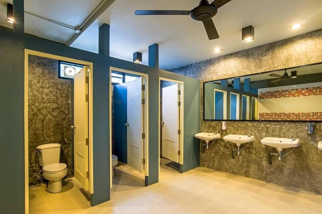 Amity Poshtel Hostel Krabi town Екстериор снимка