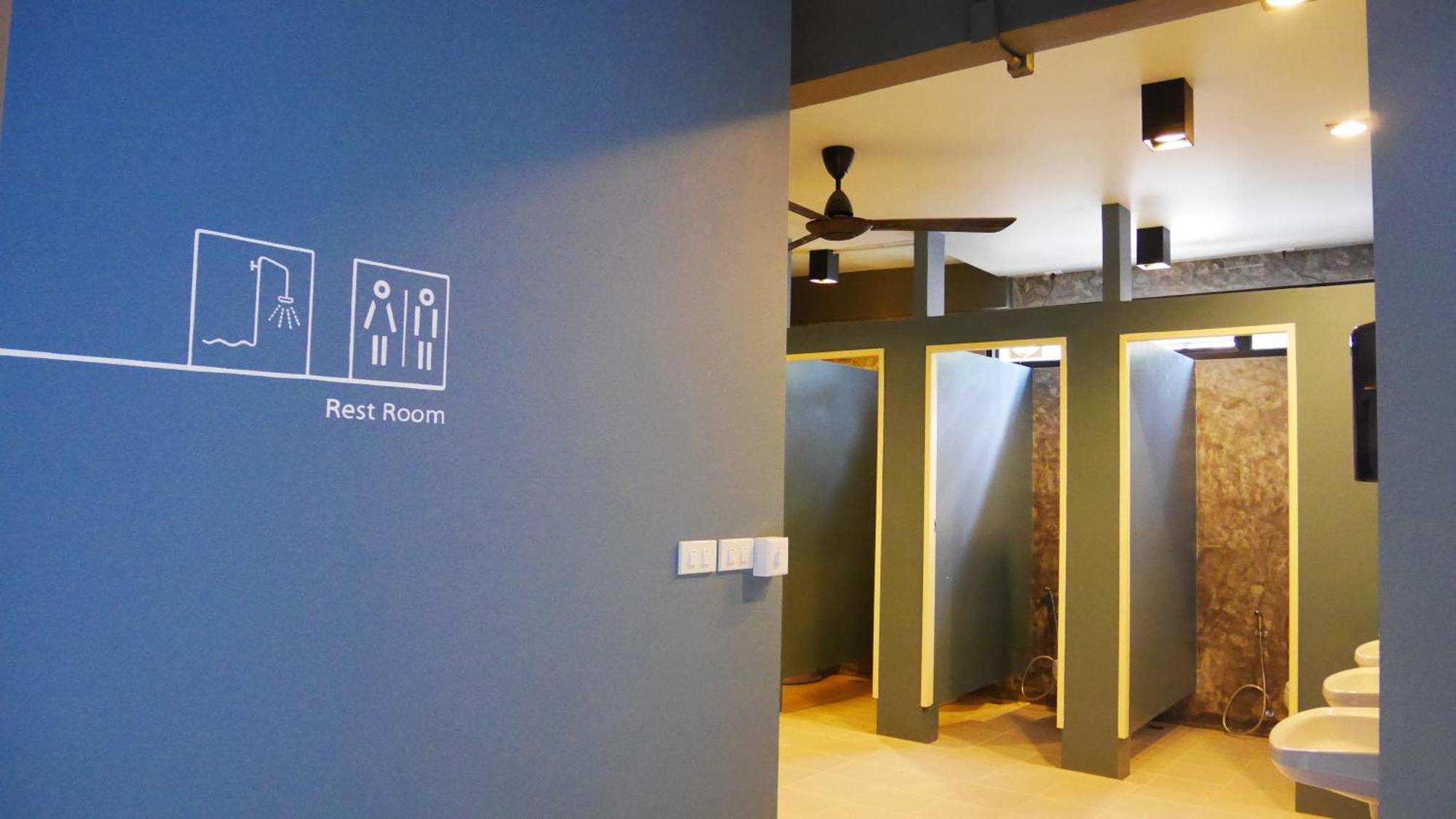 Amity Poshtel Hostel Krabi town Стая снимка