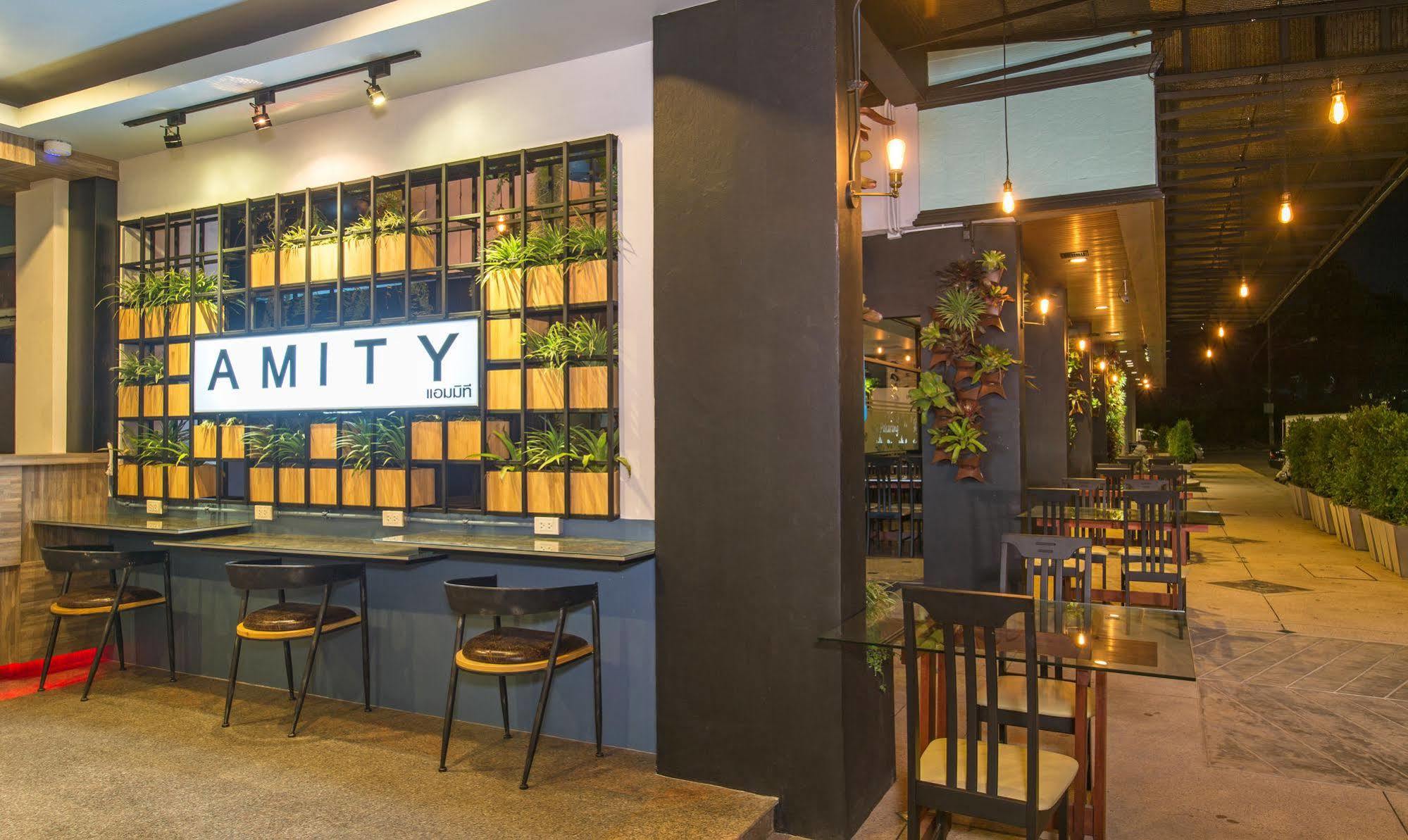 Amity Poshtel Hostel Krabi town Екстериор снимка
